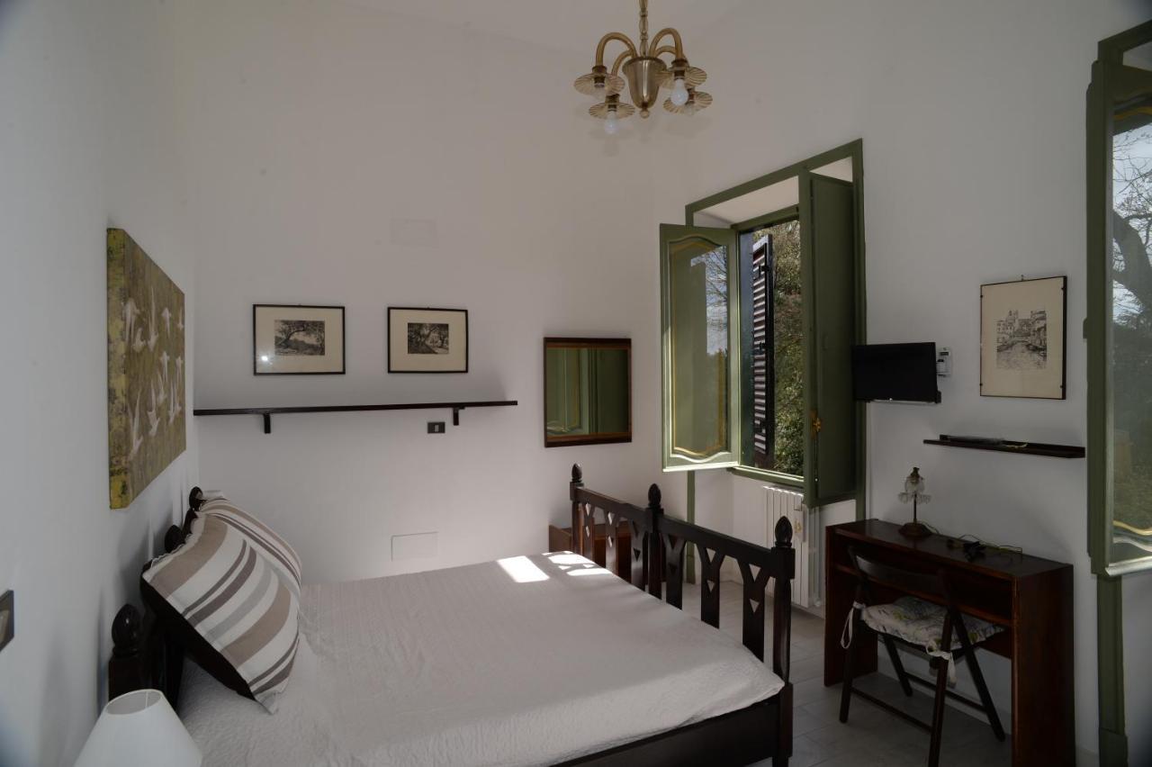 Vigna Dell'Agrifoglio - Bed And Breakfast เวลเลตริ ภายนอก รูปภาพ